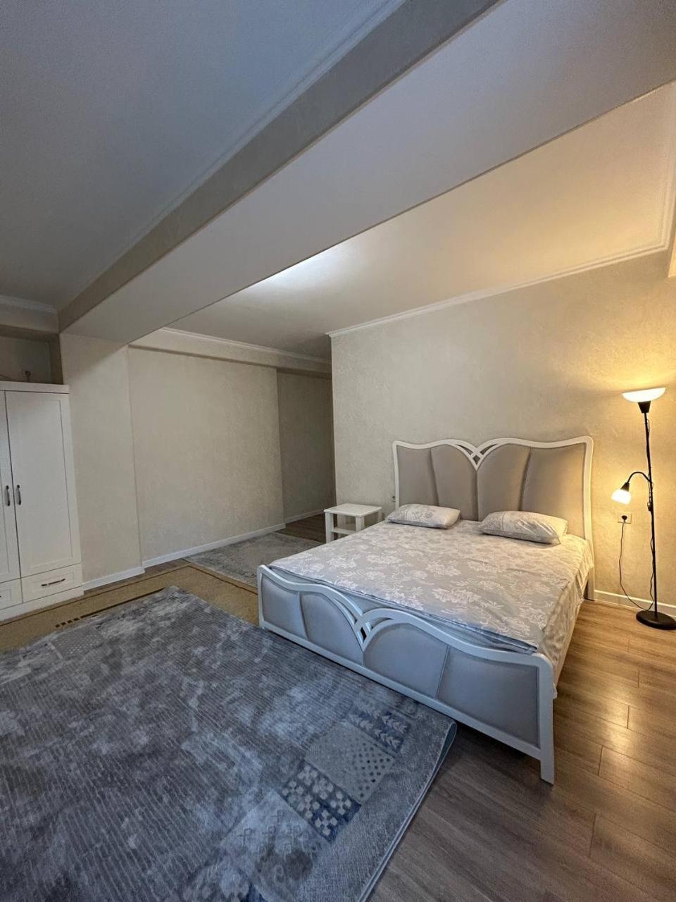 Apartament Ecohouse Biszkek Zewnętrze zdjęcie